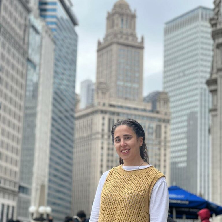 362639617 10231493218178351 4819430883700785539 n 768x768