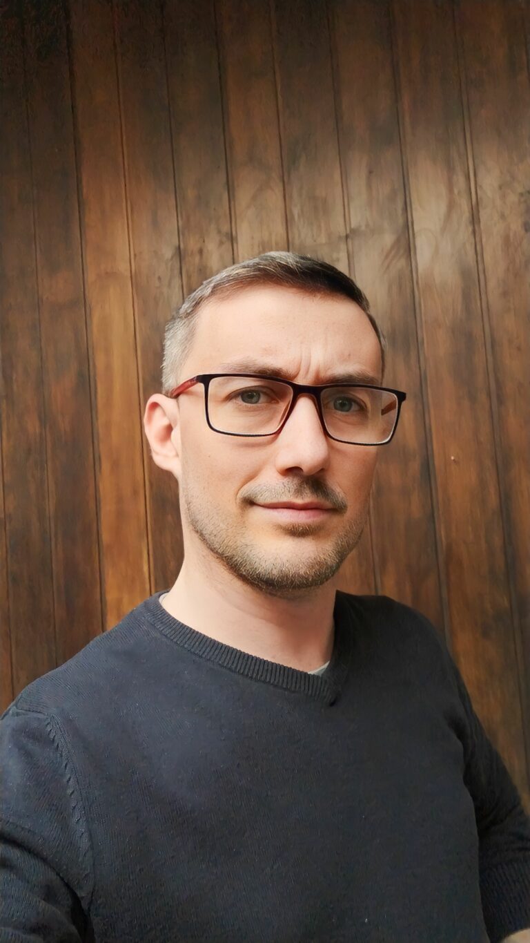 1700435547497 768x1365