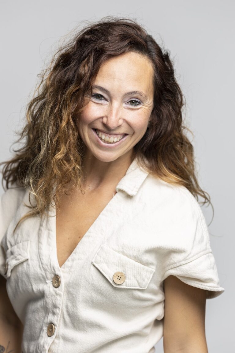 WhatsApp Image 2024 01 17 at 08.08.36 768x1152