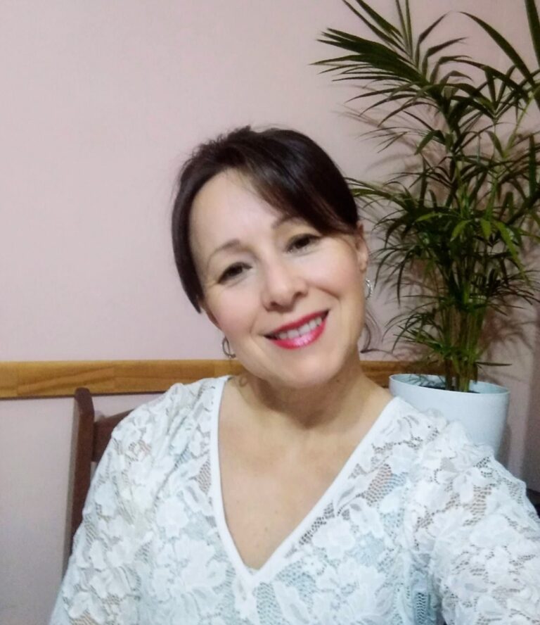 Foto Viviana 768x888