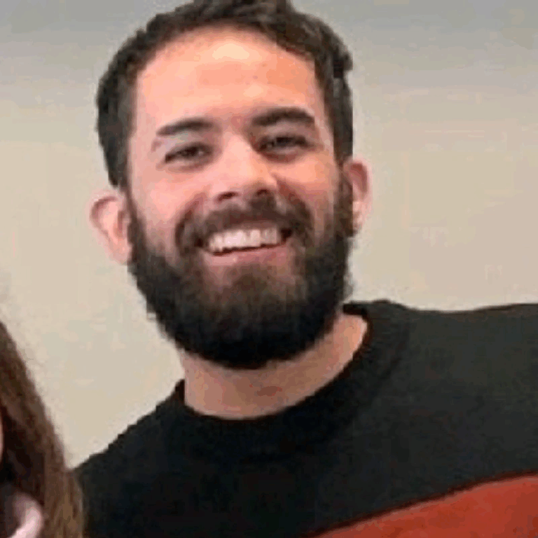 1755277708458 768x768